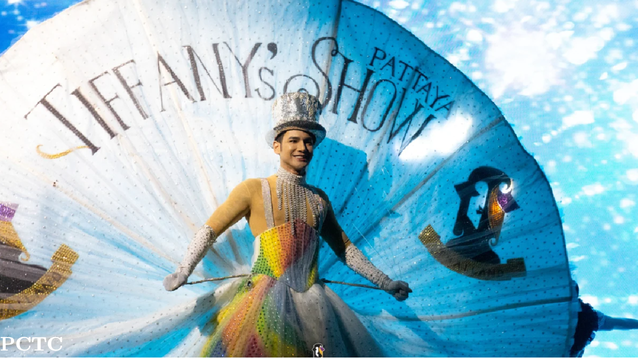 tiffanys-show-pattaya-8870.png