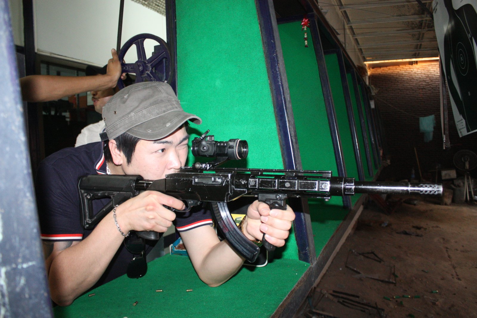 PCTC - 160 - 45mm Auto Gun 25 Bullets + Hotel Transfer image