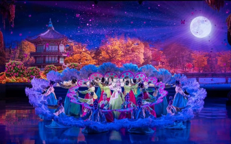 Colosseum Show Pattaya - VIP Seat Entrance Ticket image